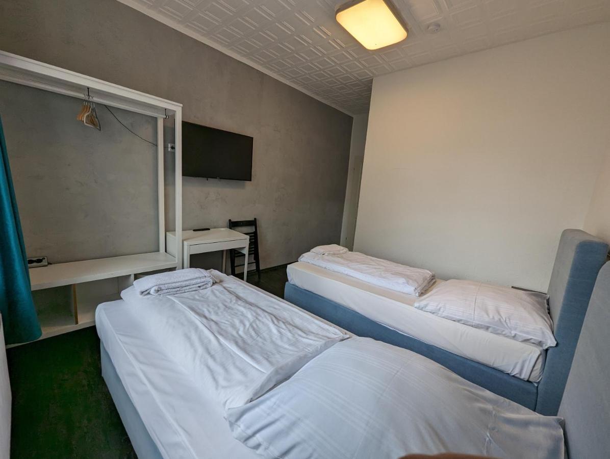Hotel Tempelhof - City-Messe-Arena Cologne Exterior photo